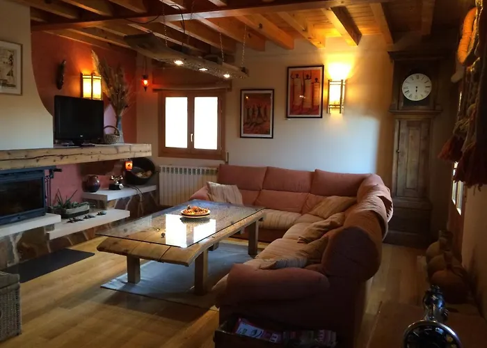 La Casa De Bernuy